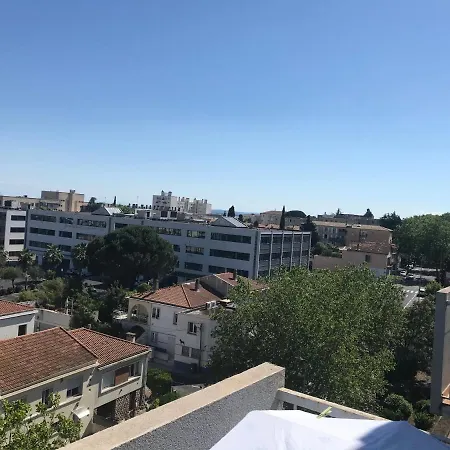 Bel Avec Vue Et Parking Prive